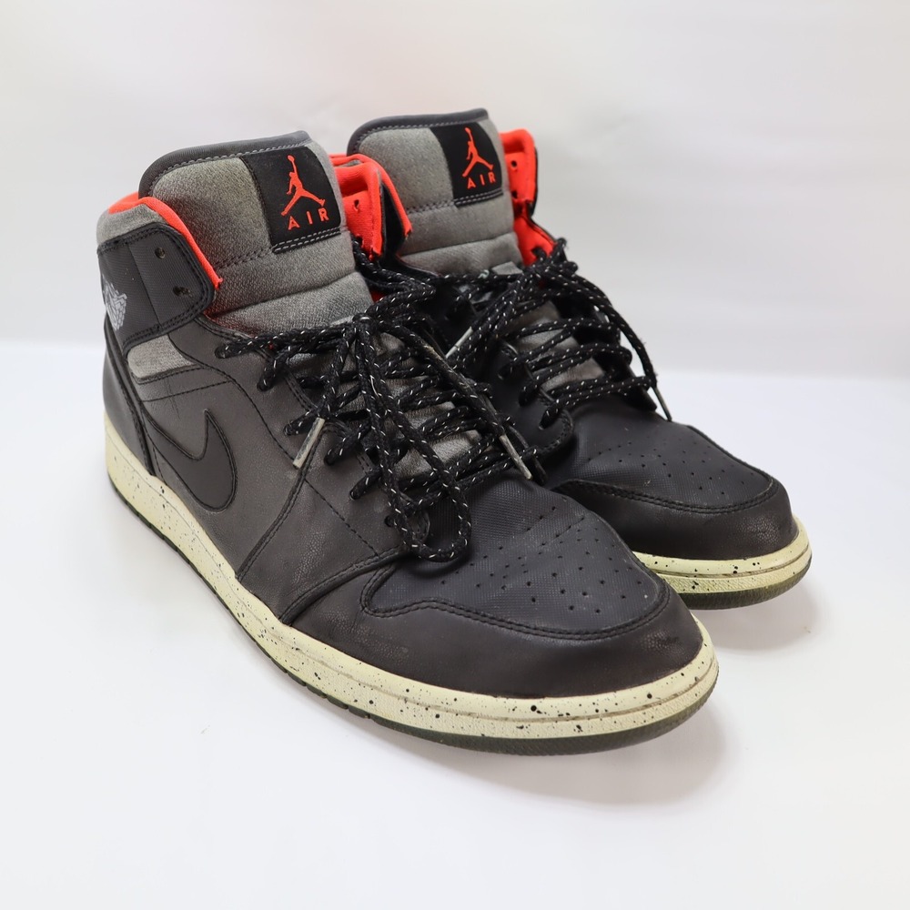 Nike Air Jordan 1 Mid Holiday 811124-035 Men Size 12 Black/Dark Grey Infrared